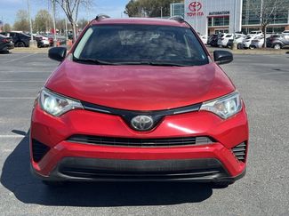 Used 2017 Toyota RAV4 LE video 2