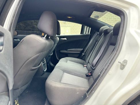 Used 2023 Dodge Charger SXT RWD image 13