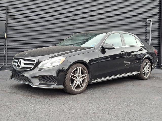Used 2014 Mercedes-Benz E 350 4MATIC Sedan image 1