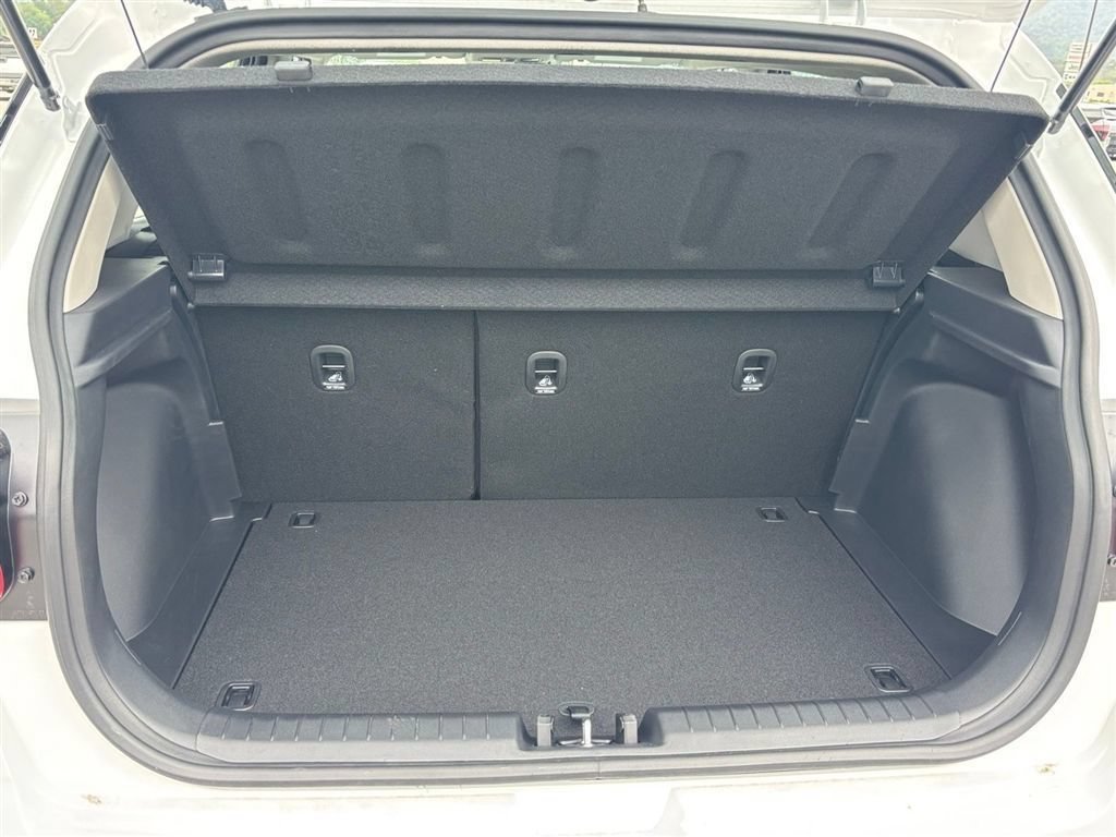 New 2026 Hyundai Venue SEL FWD image 17