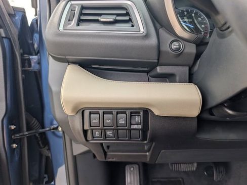 Certified 2022 Subaru Ascent Limited w/ Technology Package image 11