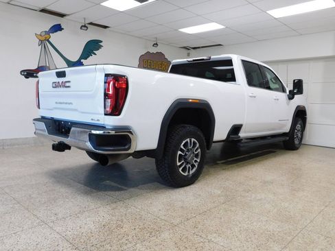Used 2024 GMC Sierra 2500 SLE w/ SLE Convenience Package AWD/4WD image 4