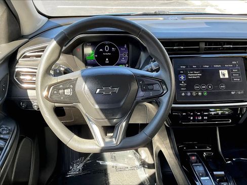 Certified 2023 Chevrolet Bolt EUV LT FWD image 5