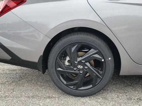 New 2026 Hyundai Elantra Sport image 5