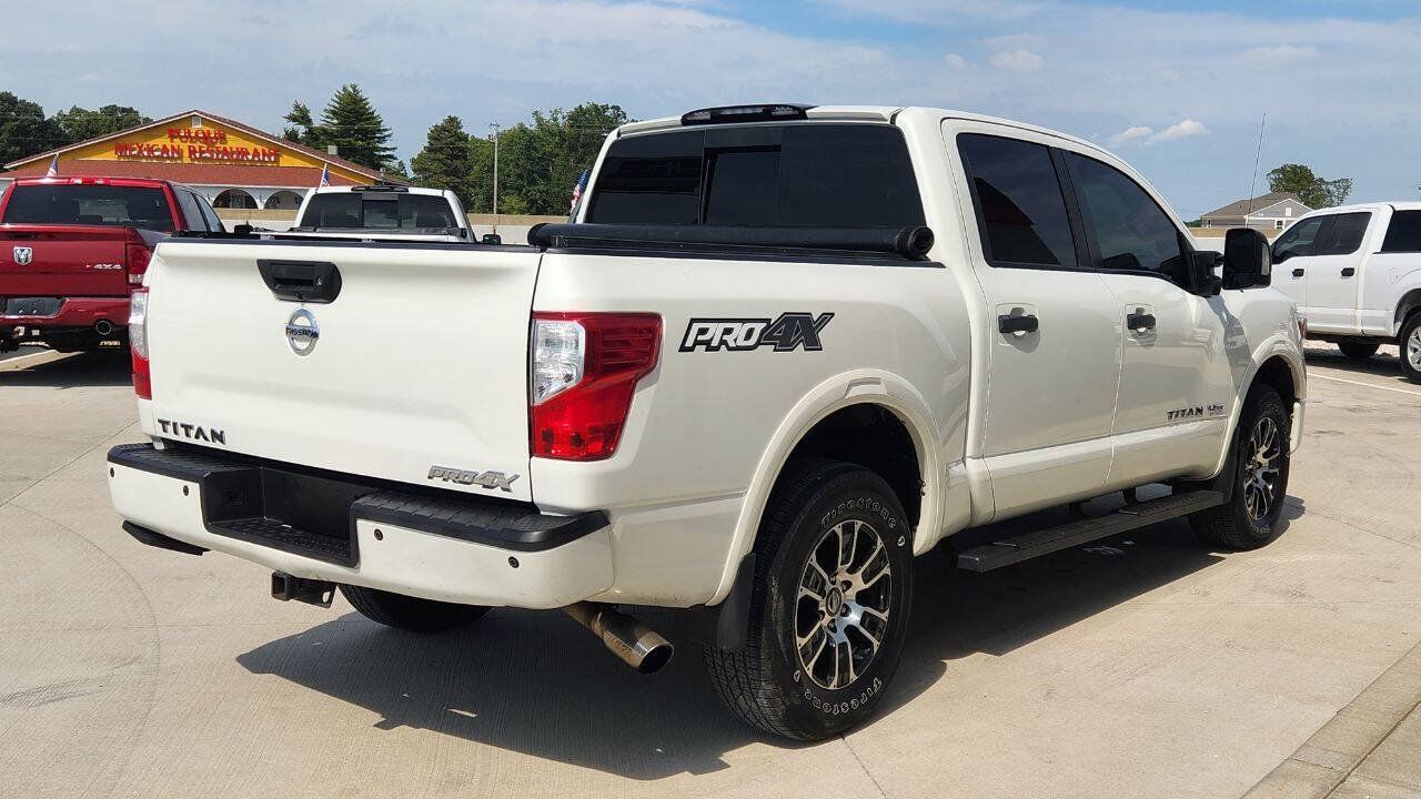 Used 2018 Nissan Titan PRO-4X AWD/4WD image 8
