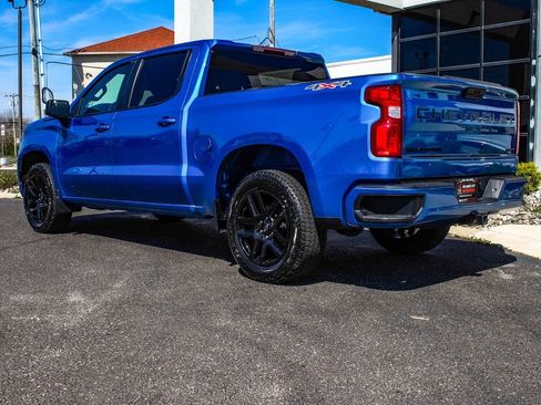 Used 2022 Chevrolet Silverado 1500 RST w/ LPO, Dark Essentials Package AWD/4WD image 4