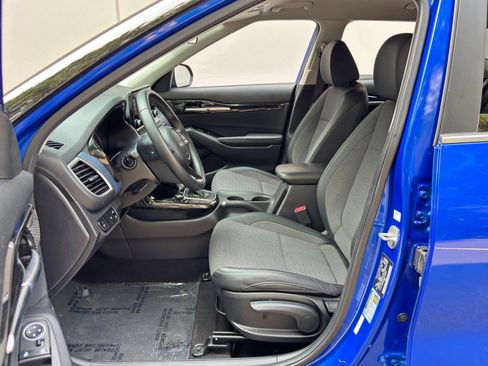 Used 2023 Kia Seltos S FWD image 15