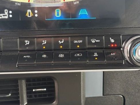 Used 2024 Chevrolet Brightdrop 400 w/ Commercial Equipment Package image 28