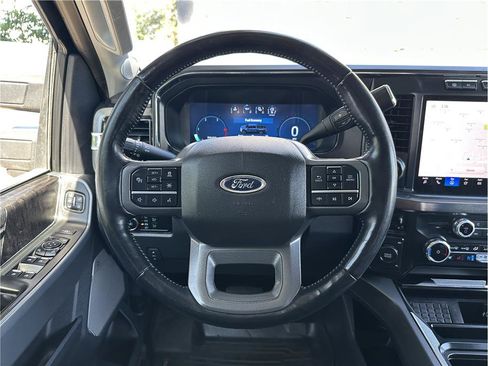 Used 2024 Ford F350 Lariat w/ Lariat Ultimate Package AWD/4WD image 20