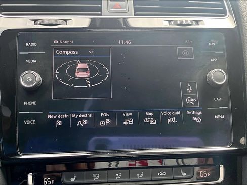 Used 2018 Volkswagen Golf R 4-Door AWD/4WD image 34