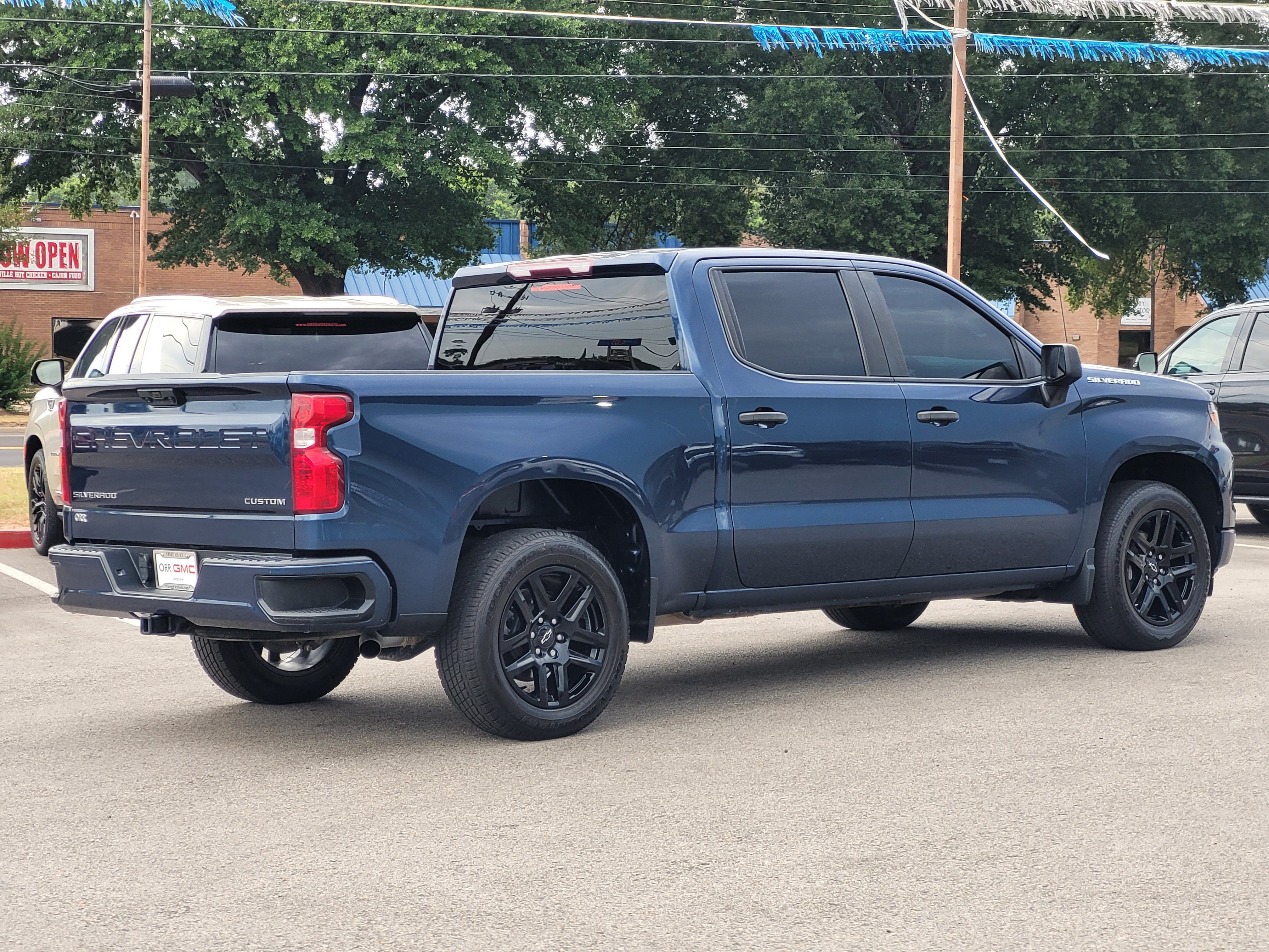 Used 2022 Chevrolet Silverado 1500 Custom RWD image 4
