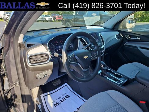 Certified 2022 Chevrolet Equinox LS w/ LS Convenience Package AWD/4WD image 10