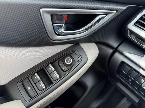 Used 2020 Subaru Forester Premium image 28