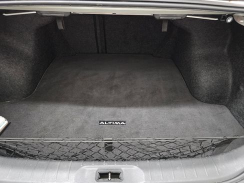 Used 2019 Nissan Altima 2.5 SR image 40