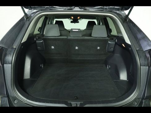 Used 2021 Toyota RAV4 XLE image 16