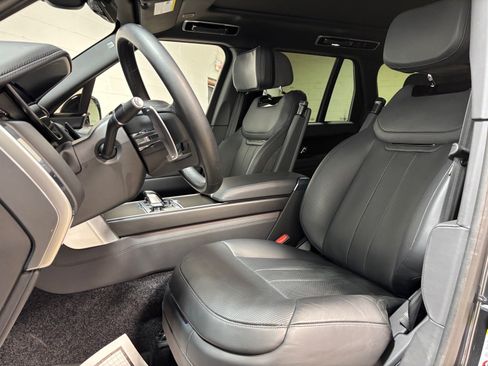 Used 2023 Land Rover Range Rover SV AWD/4WD image 23