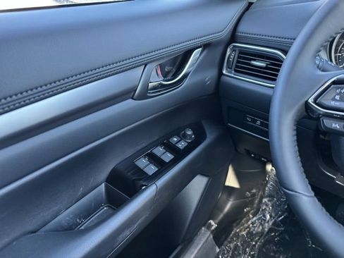 New 2025 MAZDA CX-5 AWD 2.5 S w/ Select Package image 32