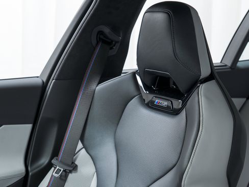 Used 2026 BMW M5 w/ Carbon Package image 14