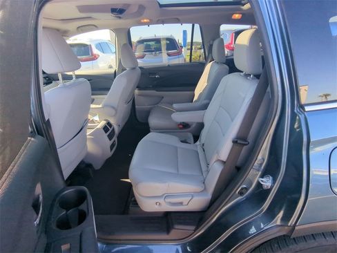 Used 2021 Honda Pilot Elite image 14