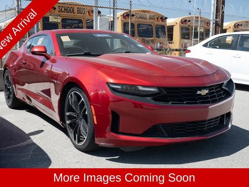 Used 2021 Chevrolet Camaro LT RWD image 1