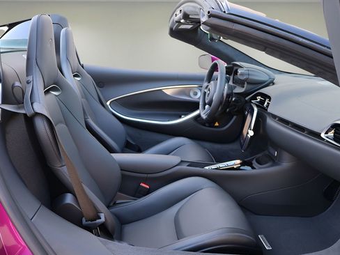 New 2026 McLaren Artura Spider RWD image 14