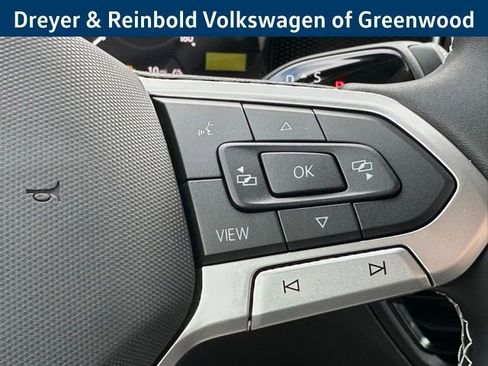 New 2026 Volkswagen Tiguan SE image 15