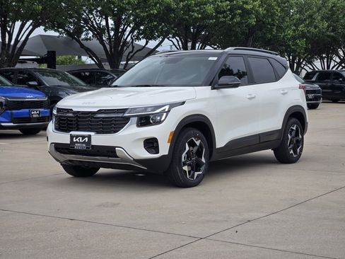 New 2026 Kia Seltos S FWD image 2