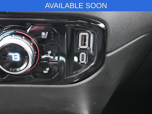 Used 2024 GMC Sierra 1500 SLT AWD/4WD image 26