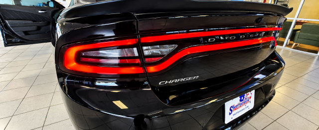 Used 2022 Dodge Charger SXT w/ Blacktop Package RWD image 23