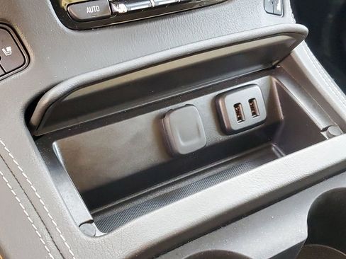 Used 2020 Chevrolet Tahoe Premier w/ Max Trailering Package image 22