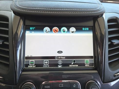Used 2019 Chevrolet Impala Premier w/ Premier Convenience Package FWD image 7
