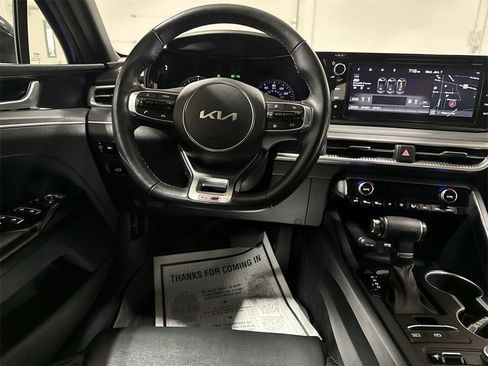 Used 2022 Kia K5 GT-Line image 11