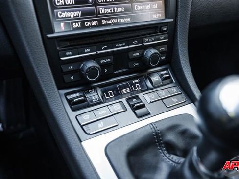 Used 2016 Porsche Cayman image 14