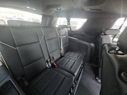 Used 2021 Cadillac Escalade ESV Premium Luxury w/ Driver Assist Tech Package RWD image 19