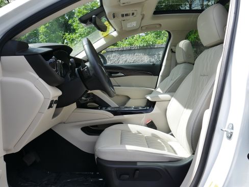 Used 2023 Buick Envision Avenir AWD/4WD image 12