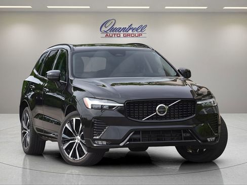 Used 2023 Volvo XC60 B5 Plus w/ Climate Package AWD/4WD image 1