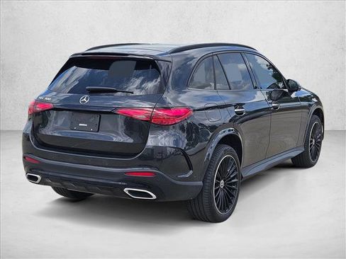 Used 2023 Mercedes-Benz GLC 300 image 5