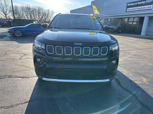 Certified 2022 Jeep Compass Limited image 19