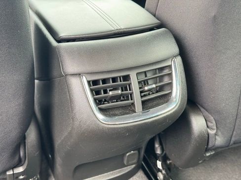 Used 2024 Chevrolet Malibu LT image 16