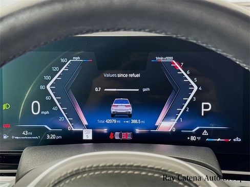 Used 2023 BMW X7 xDrive40i w/ Executive Package image 12