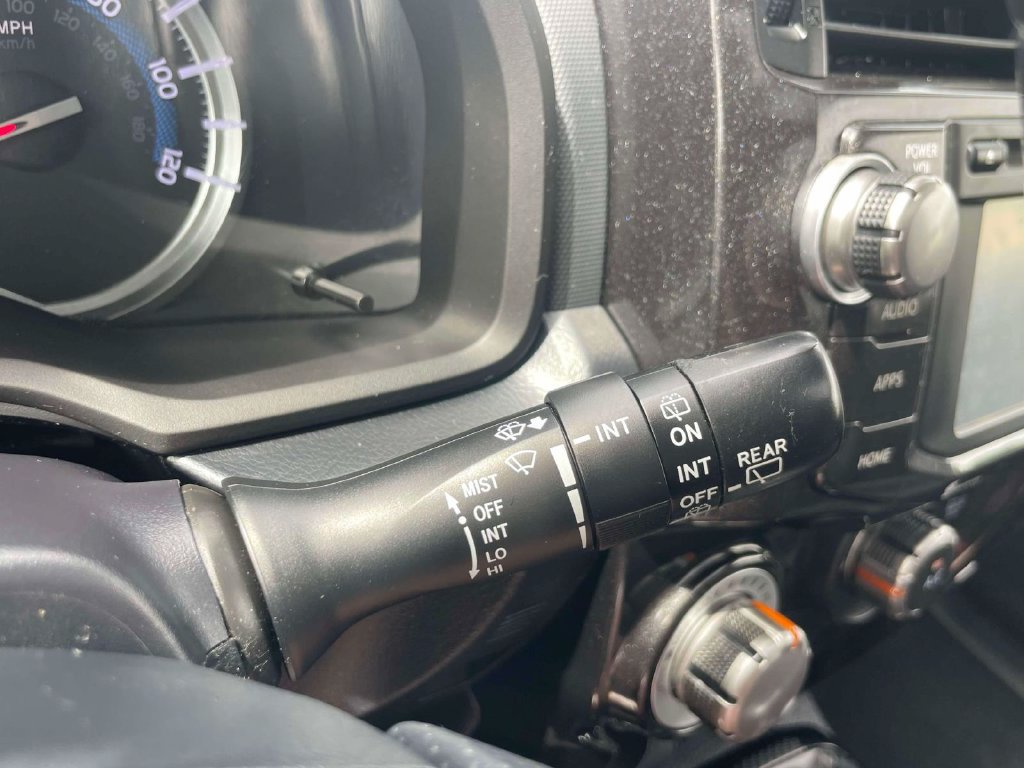 Used 2019 Toyota 4Runner TRD Off-Road Premium AWD/4WD image 25