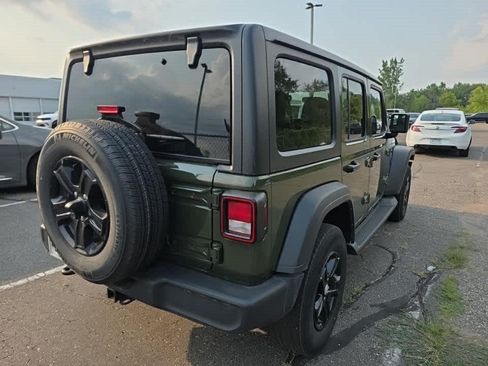 Used 2023 Jeep Wrangler Unlimited Sport AWD/4WD image 7