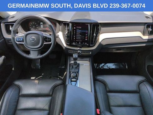 Used 2021 Volvo XC60 T5 Inscription AWD/4WD image 16