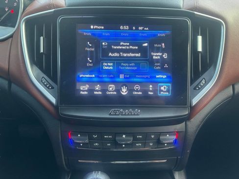 Used 2017 Maserati Ghibli RWD image 23