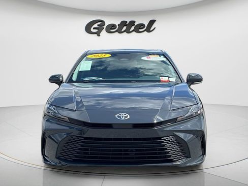 Used 2025 Toyota Camry LE FWD image 2