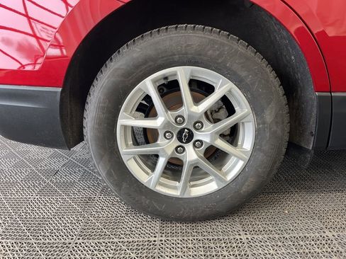 Used 2022 Chevrolet Equinox LT image 24