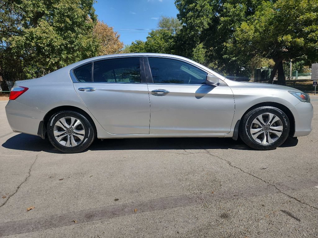 Used 2015 Honda Accord LX image 8