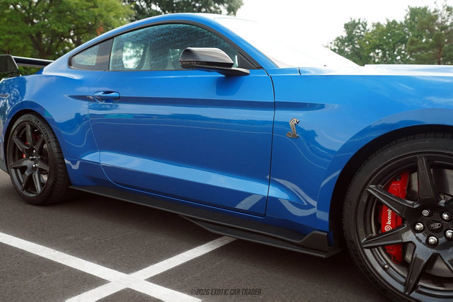 Used 2021 Ford Mustang Shelby GT500 w/ Carbon Fiber Track Pack RWD image 70