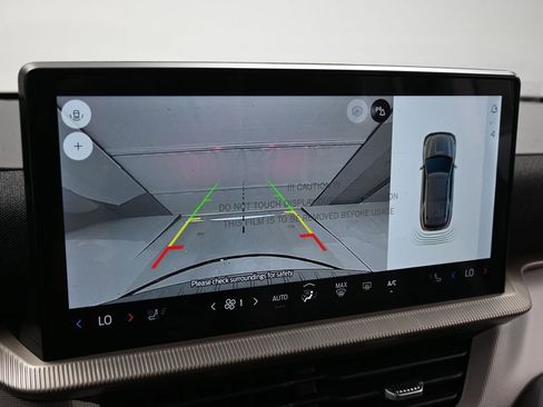 Used 2025 Ford Explorer Active image 15