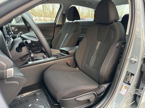Certified 2023 Hyundai Elantra SEL w/ Cargo Package image 15